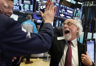 مستوى مرتفع للأسهم الأميركية مع تأكيد اتفاق التجارة
