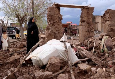 مقتل 40 شخصا على الأقل جراء فيضانات شديدة بشمال أفغانستان 