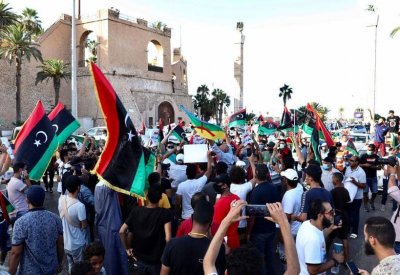  ميليشيات طرابلس للمحتجين: ابقوا في بيوتكم أو "واجهوا الموت"