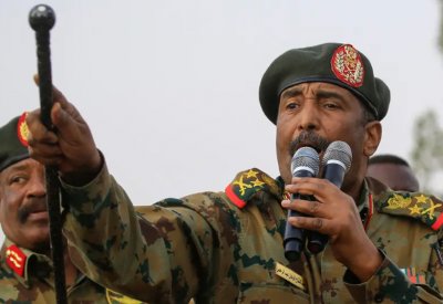 السودان.. البرهان يدعو لغرفة طوارئ تساعد متضرري الفيضانات
