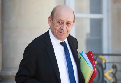 فرنسا تدعو تركيا إلى احترام حقوق الإنسان