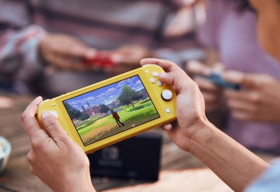 نسخة محسنة من جهاز الألعاب Switch