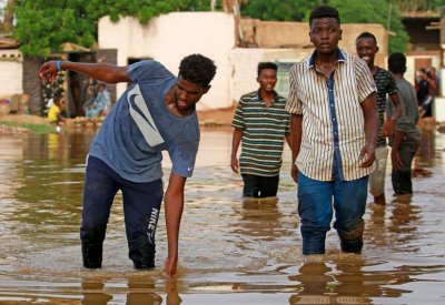 فيضانات السودان.. والي الخرطوم يعلن الاستنفار الكامل