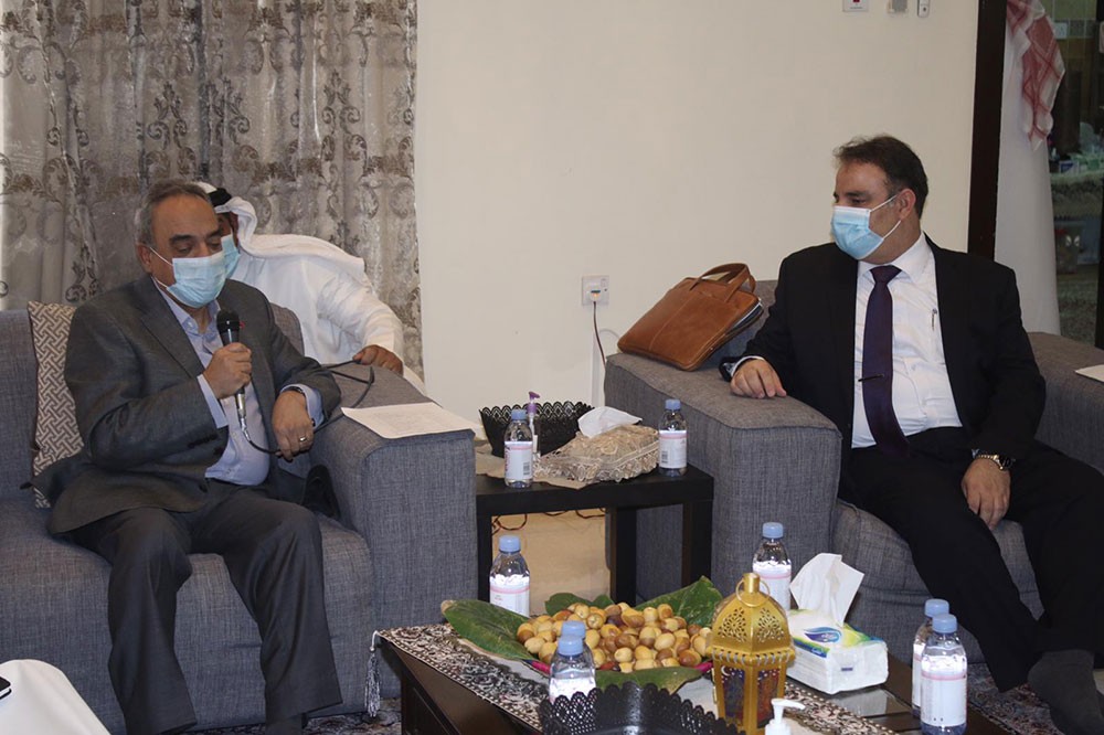 الدير وسماهيج ترفعان احتياجاتهما الخدمية لوزير الأشغال 