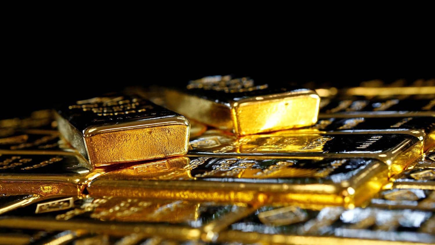أسعار الذهب في السماء.. نشتري أم نبيع؟