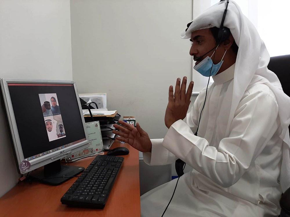"التربية" تُقدم محاضرة عن بُعد حول اختيار التخصص الدراسي المناسب