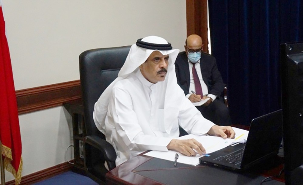 وزير التربية يستعرض في (منتدى افتراضي) تجربة البحرين في استدامة الخدمات التعليمية