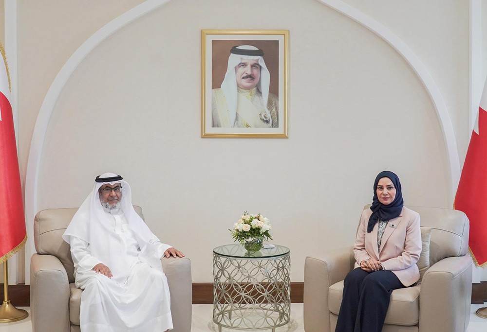 تعزيز التعاون بين السلطتين التشريعية والتنفيذية لمواصلة الإنجازات