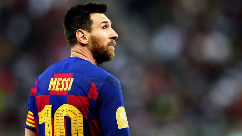 ميسي ينفجر غضباً.. ويطلب الرحيل من برشلونة فوراً