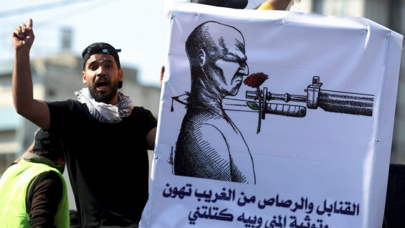 رصاص غدر بوجه ناشطين.. وإقالة قائد شرطة البصرة