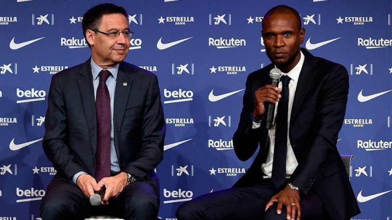 برشلونة يقيل الفرنسي إيريك أبيدال
