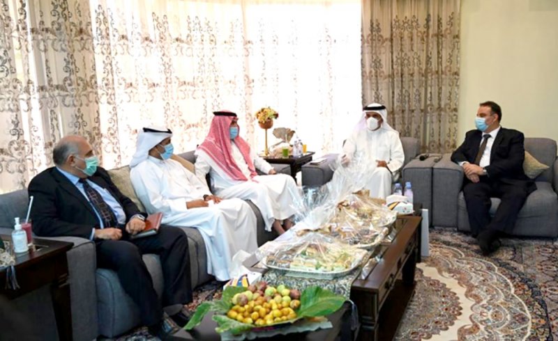 وزير الإسكان لأهالي الدير وسماهيج: مشروعكم المستقبلي يضم 200 وحدة سكنية
