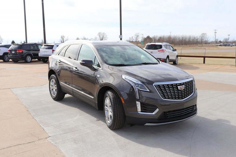 XT5 أكثر سيارات كاديلاك مبيعًا حول العالم  