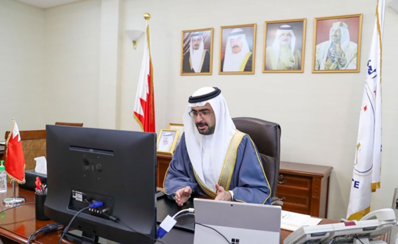 محافظ الجنوبية يلتقي (عن بعد) بعدد من أهالي المحافظة 