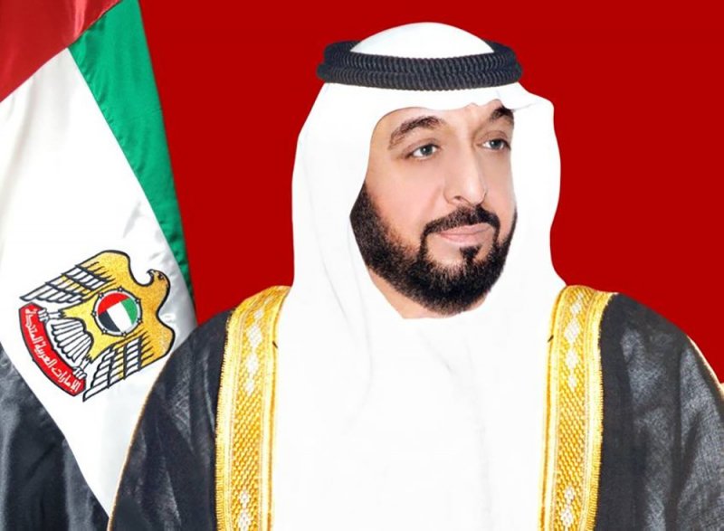 الإمارات تقرر إجازة أبوة للعاملين بالقطاع الخاص