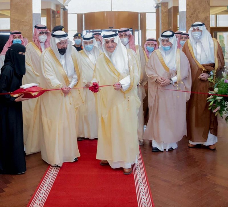 أمير منطقة تبوك يفتتح فندق "جراند ميلينيوم" في المدينة الجامعية