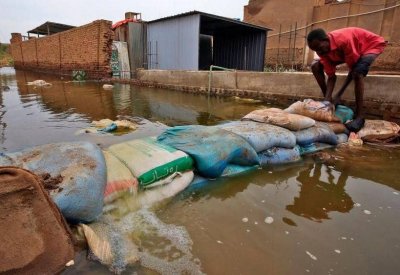 ارتفاع حصيلة ضحايا فيضانات السودان..  ودمار هائل بالمنازل