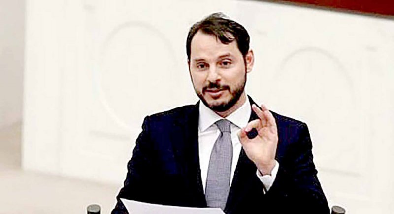 المعارضة تفتح النار على صهر أردوغان