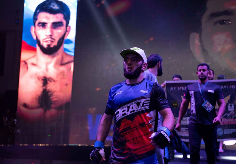 مُقاتل KHK MMA فاليموراد الخاسوف يبحث عن الانتقال في بطولة BRAVE CF