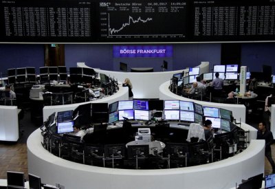 أسهم أوروبا مستقرة وسط تنامي التوتر إزاء بريكست