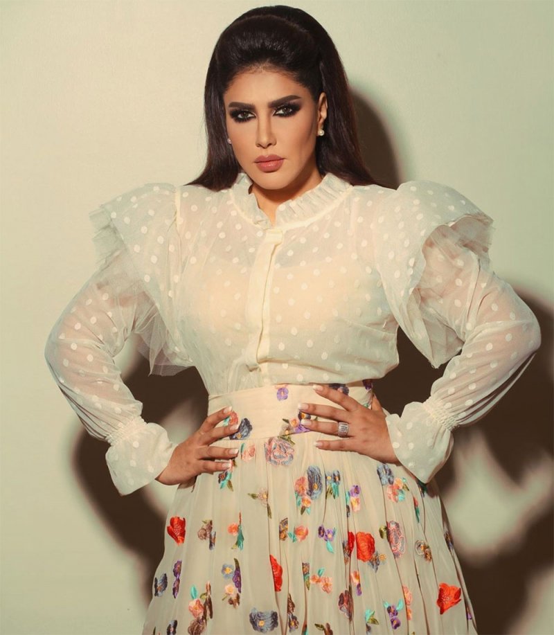 زهرة عرفات: انا فنانة محترمة وأرفض أن أكون "أراجوزًا"!