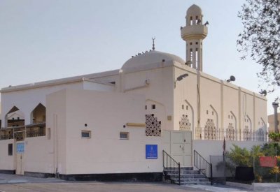 200 مصلٍ يطالبون "الجعفرية" بعزل قيِّم مسجد الفردان
