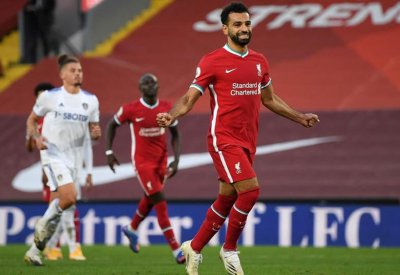مدرب برشلونة يضع التعاقد مع صلاح أولوية قصوى