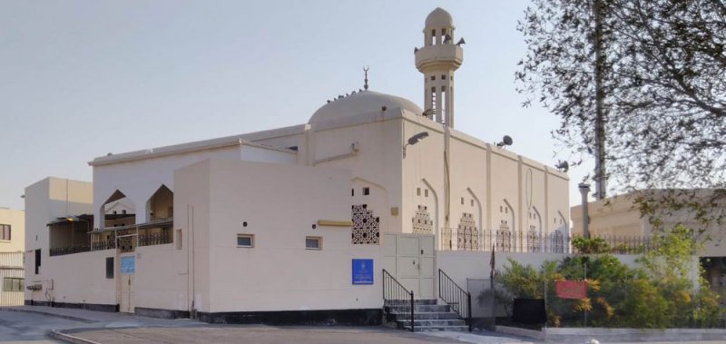 200 مصلٍ يطالبون "الجعفرية" بعزل قيِّم مسجد الفردان