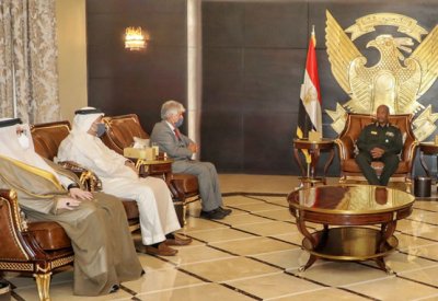 رئيس مجلس السيادة الانتقالي يشيد بجهود جلالة الملك في دعم الشعب السوداني