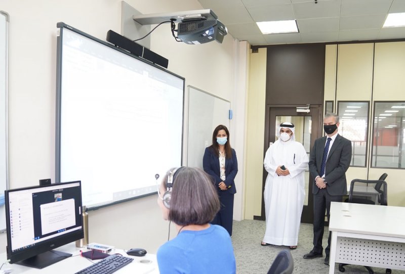 الإدارة التنفيذية بالبوليتكنك تتفقد سير عملية "الفصول الافتراضية"