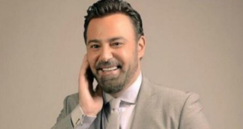 عاصى الحلانى يهدى "أيوة يا مصريين" للشعب المصرى في 6 أكتوبر