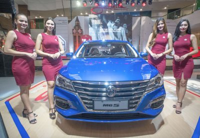 MG5 الجديدة.. سيارة عصرية للشباب