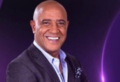 أشرف عبد الباقى يكشف عن بداية مشواره الفنى: كنت أعمل فى الحديد وأصرف على المسرح