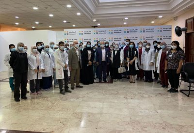 38 متطوعاً من طلبة جامعة الخليج العربي يشاركون بالتطوع في التجارب السريرية