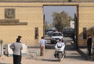 هروب ودماء في طرة.. مقتل سجناء ورجال شرطة مصريين