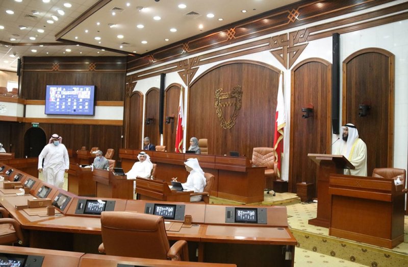مواطنون يسخرون من اقتراح نيابي لإسقاط القروض