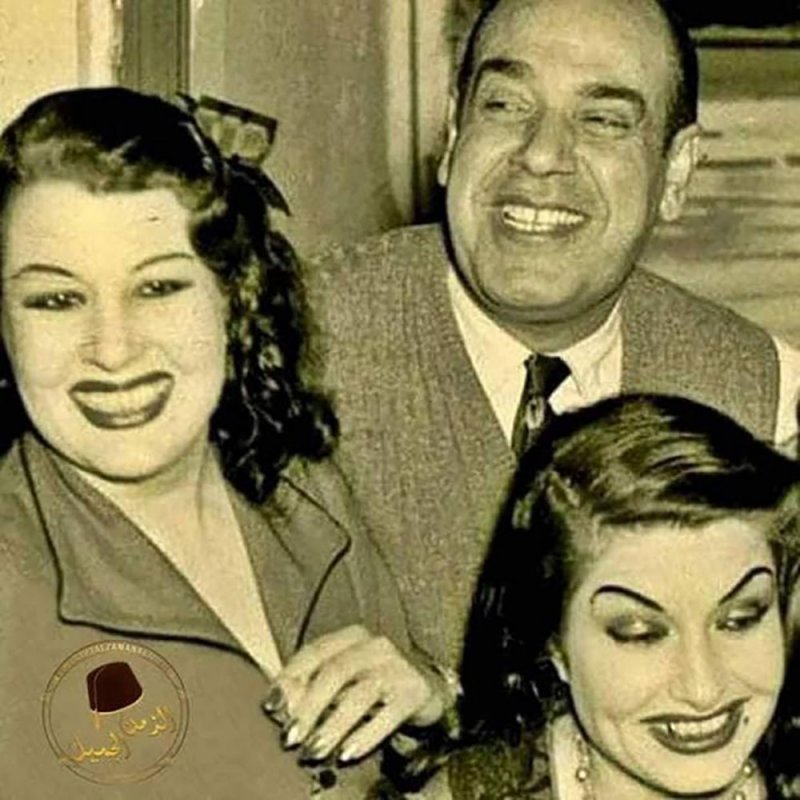 حكايات من وراء الكواليس