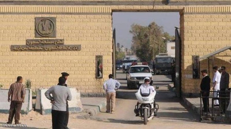 هروب ودماء في طرة.. مقتل سجناء ورجال شرطة مصريين