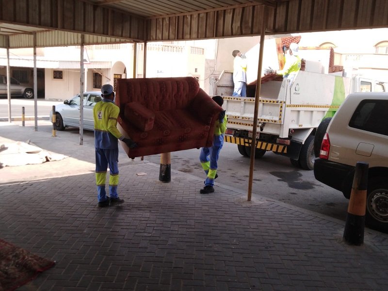 بلدية المنطقة الجنوبية تنفذ 110 طلبات ضمن مبادرة "اتصل لأثاثك" خلال ٤ شهور
