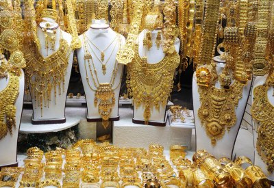 ارتداء الذهب يقوي المناعة!