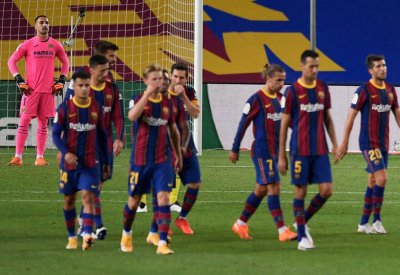 برشلونة كومان ينطلق بفوز كبير على فياريال