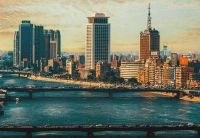 مصر: نتواصل مع كل الأطراف لتثبيت وقف النار في ليبيا