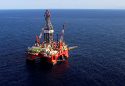 إحراق الغاز في حقول النفط يكبد نيجيريا خسائر بقيمة 300 مليار نيره في سبعة شهور