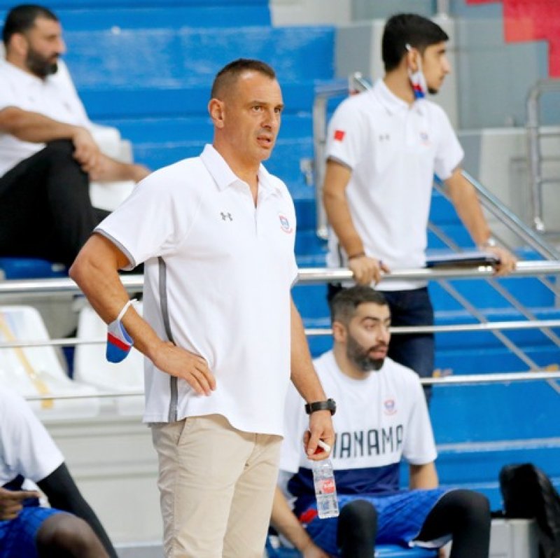 المدرب بيدرو.. "بغه يكحلها عماها"!