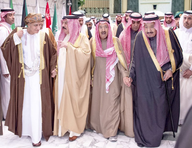 العالم ينعى “رجل الحكمة والتسامح والسلام”