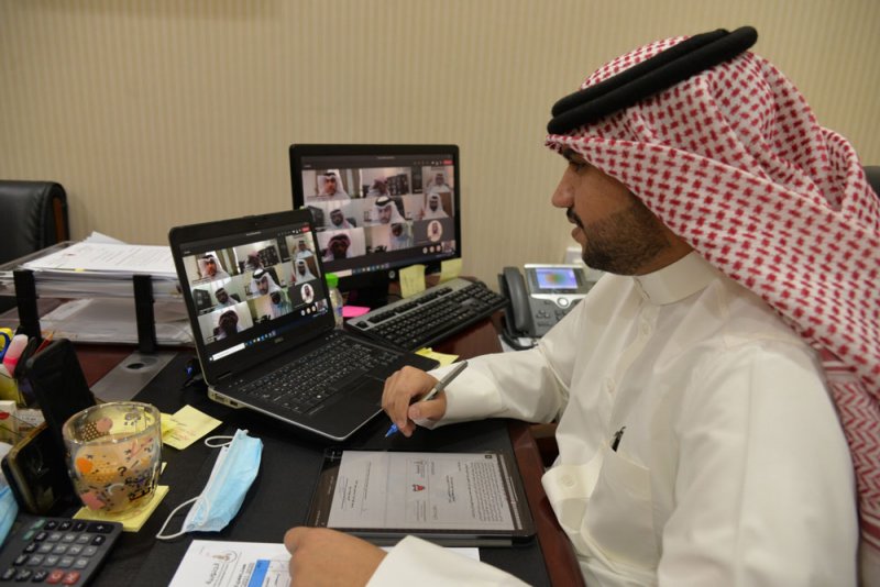 وقف تراخيص محلات تزيين السيارات على شارع الساية
