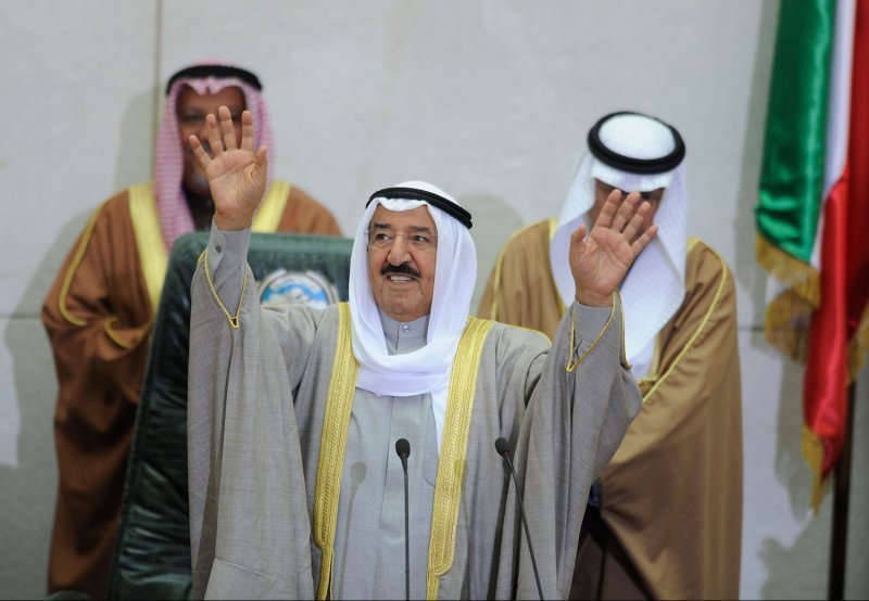 الآن: بالفيديو: وصول جثمان أمير الكويت الراحل