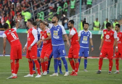 إيران.. منع الأندية من التعاقد مع اللاعبين والمدربين الأجانب