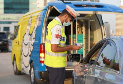 "شرطة المرور" تكرم السواق الملتزمين بالأنظمة المرورية