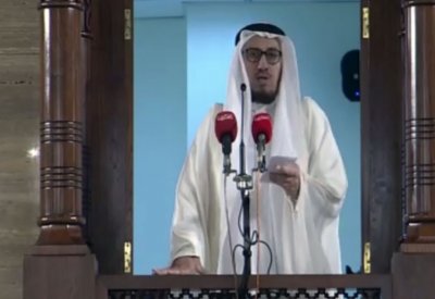 فضيلة الشيخ القطان يؤكد أهمية اعلاء شأن العقل في مواجهة الإساءات والعمل على إبراز السيرة النبوية